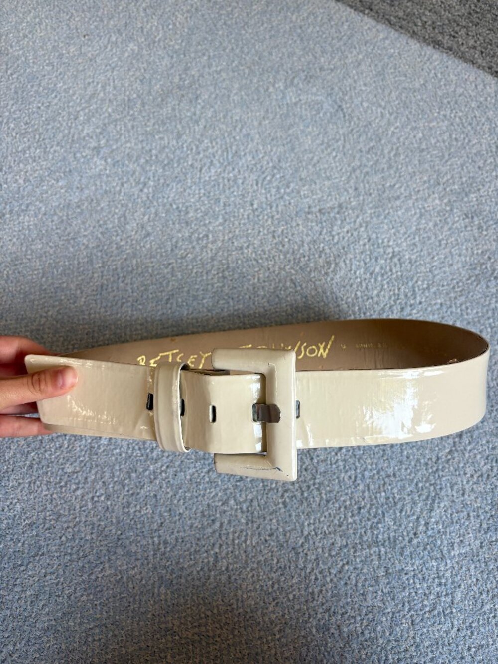 Betsey Johnson White Wide Belt | Size M